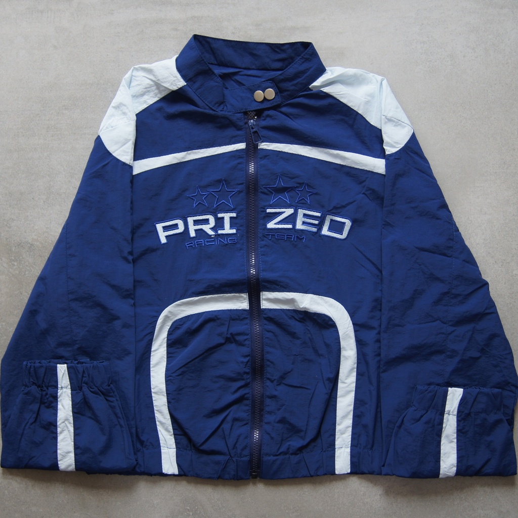CAMPERA PRIZED