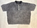 POLO "GREY" CON CIERRE (M/L)